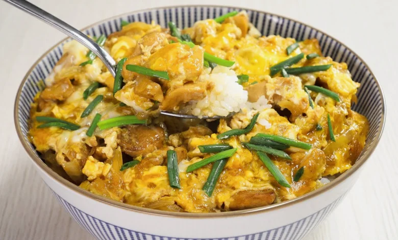 How to Make Oyakudon: The Heartwarming Japanese Chicken and Egg Rice Bowl