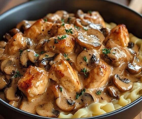 Stroganoff de Poulet aux Champignons