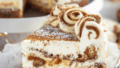 Cinnamon Roll Cheesecake Recipe