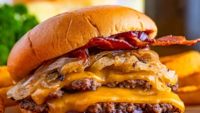 Ultimate Blackstone Smash Burger: Classic BBQ & Bacon